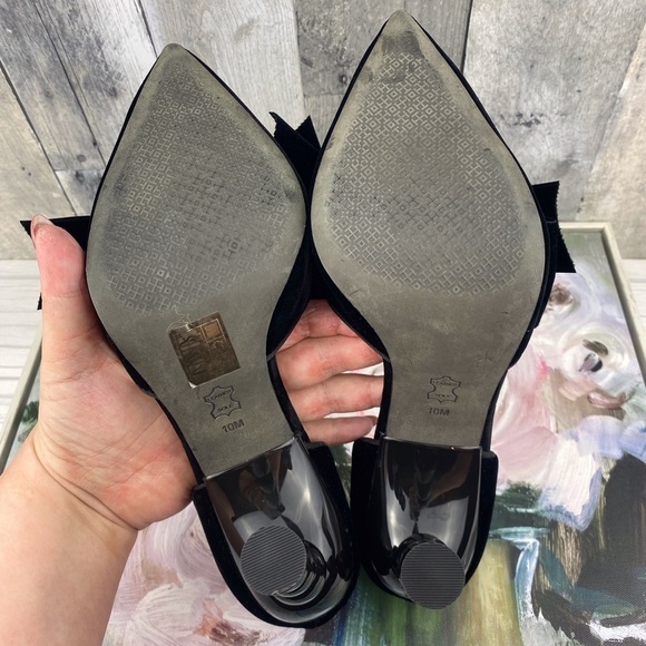 Tory Burch Clara Velvet Bow Pointed Toe Heels in Black Size 10. - Picture 10 of 14